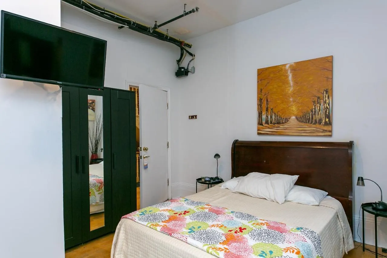 Auberge & Hotel Montreal Espace Confort 3*,  Kanada