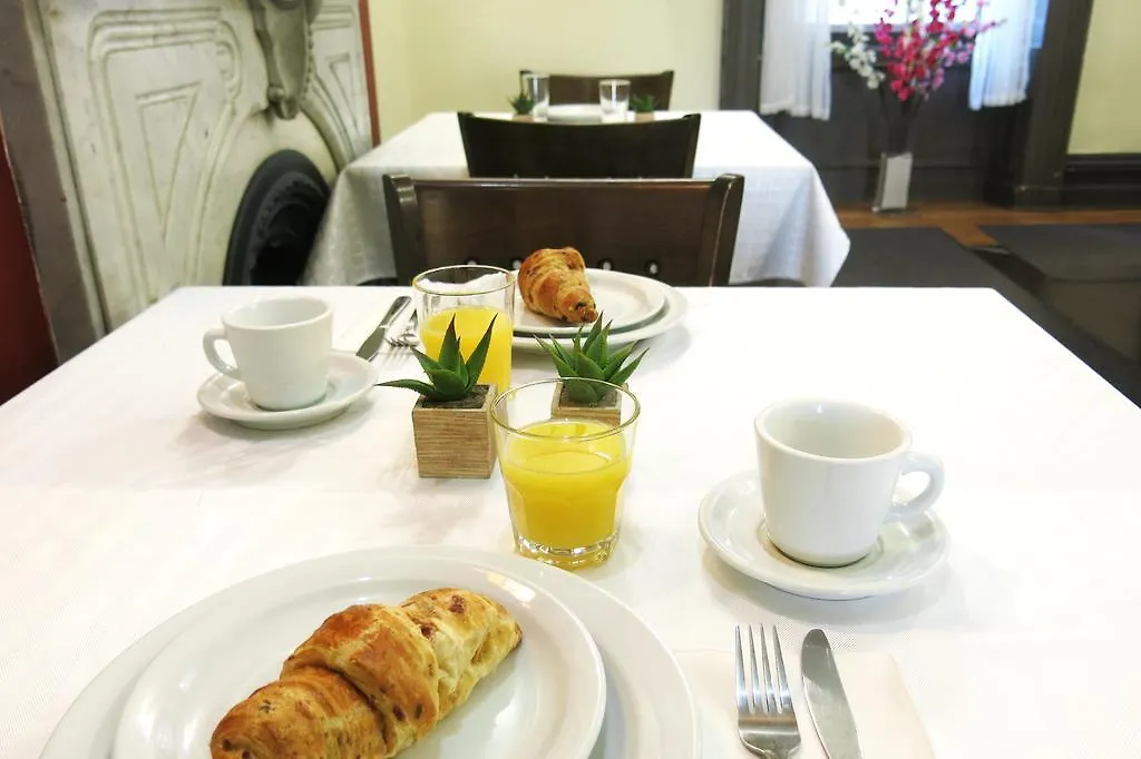 Auberge & Hotel Montreal Espace Confort 3*,