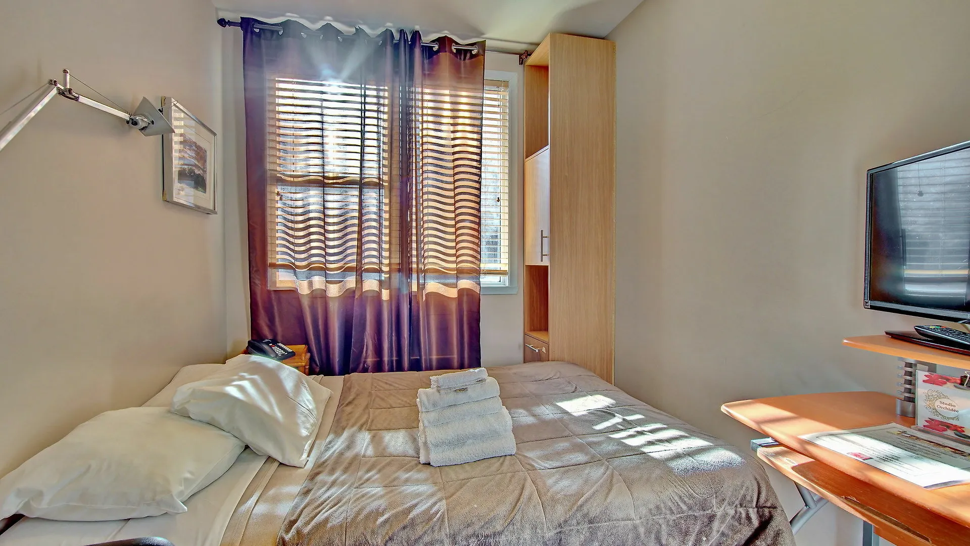 Auberge & Hotel Montreal Espace Confort Καναδάς